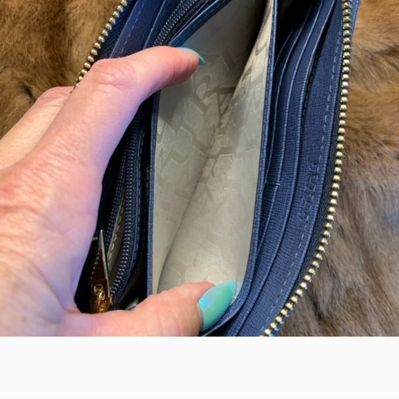 🌸Furla NWT…Large Zip Around Saffiano Leather Continental Blue Wallet!!🌸 - Picture 8 of 11